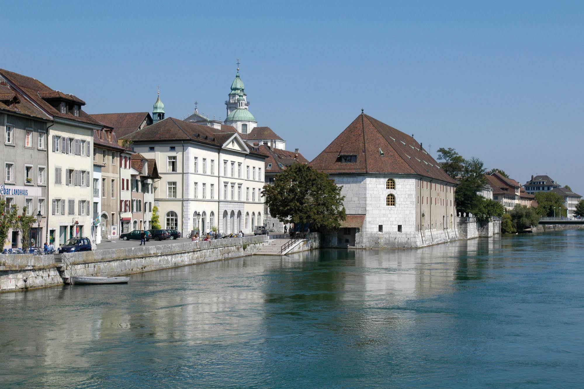 Solothurn Youth Hostel Bagian luar foto